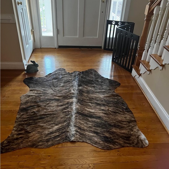 Other - Gorgeous, authentic chocolate brown cow hide 5x4.5